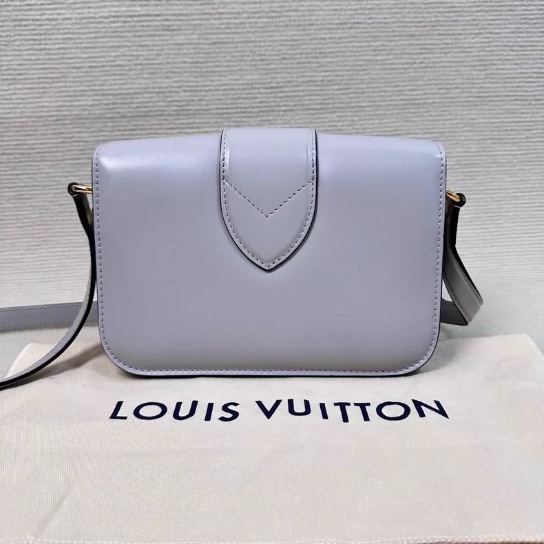 Louis Vuitton New LV Pont9 Gray Calfskin Shoulder Bag Size ONE SIZE - 2 Thumbnail