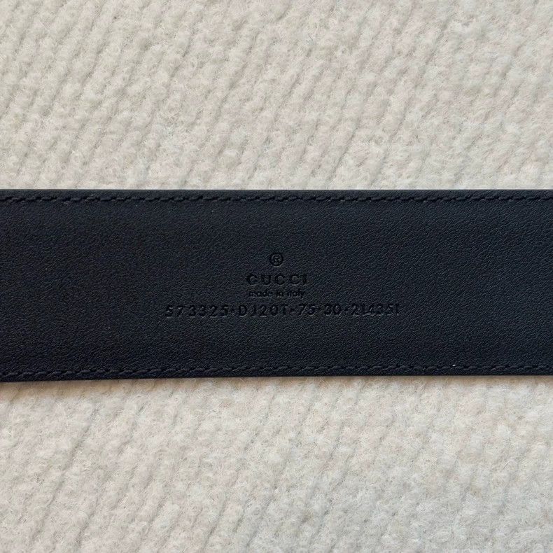 Gucci Gucci Black Leather Belt with Gold Buckle Size ONE SIZE - 3 Thumbnail