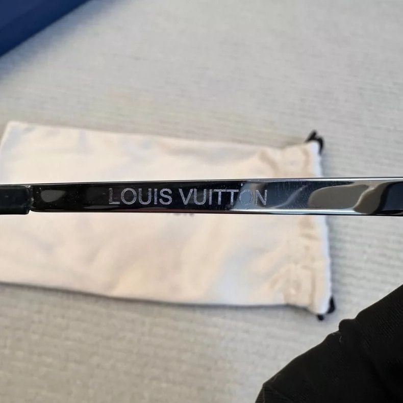 Louis Vuitton New Louis Vuitton Cat Eye Sunglasses Size ONE SIZE - 5 Thumbnail
