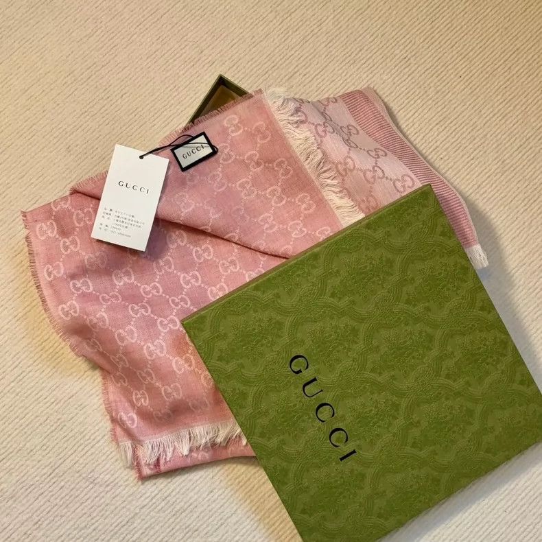Gucci Gucci Pink Double G Print Wool Shawl Size ONE SIZE - 3 Thumbnail