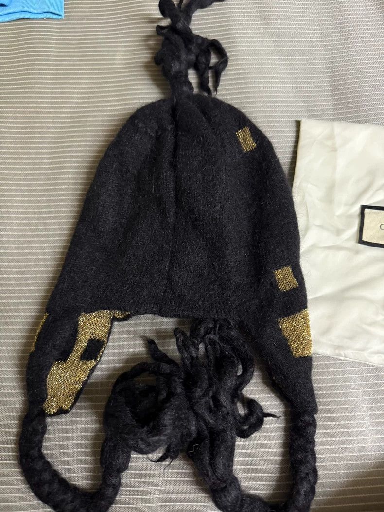 Gucci Gucci Mohair Braided Hat with Dust Bag Size ONE SIZE - 2 Thumbnail