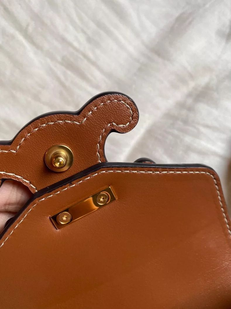 Celine Celine Small Leather Crossbody Bag Size ONE SIZE - 3 Thumbnail