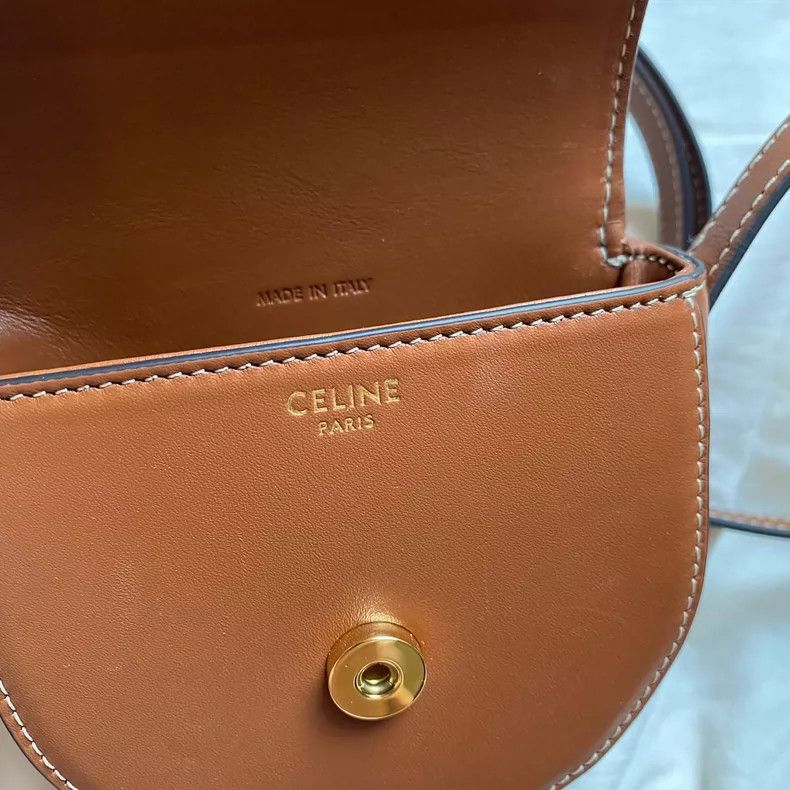 Celine Celine Small Leather Crossbody Bag Size ONE SIZE - 5 Thumbnail