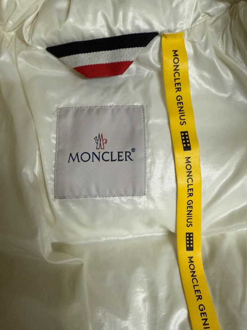Moncler Light Beige Corduroy Down Jacket with Hood Size US L / EU 52-54 / 3 - 3 Thumbnail