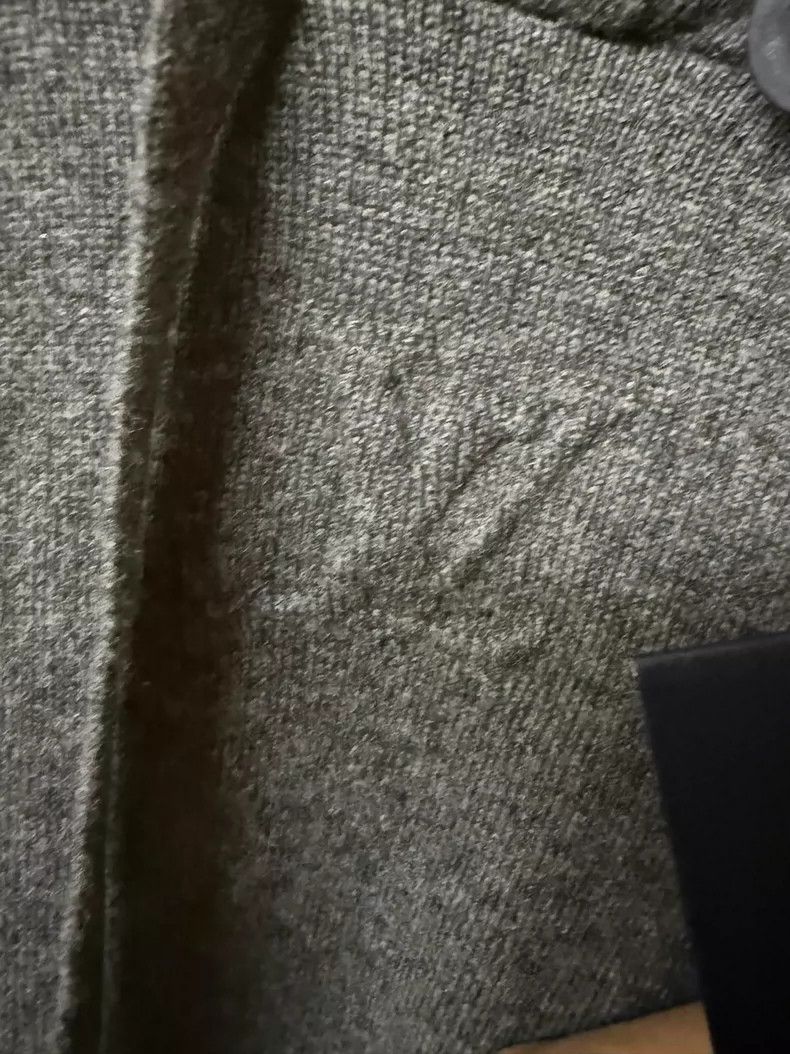 Louis Vuitton Gray Cashmere Hooded Sweatshirt with Logo Size US XL / EU 56 / 4 - 3 Thumbnail