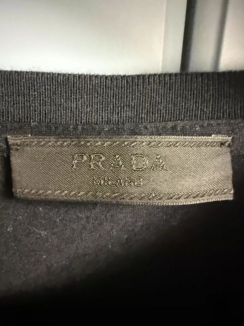Prada Prada Velvet Logo Short Sleeve T-Shirt Size US L / EU 52-54 / 3 - 4 Thumbnail
