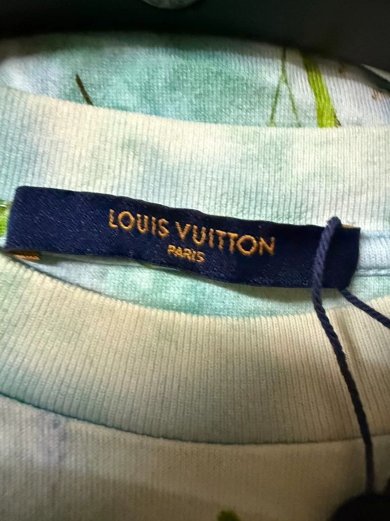 Louis Vuitton Louis Vuitton Floral Short Sleeve Shirt Size US M / EU 48-50 / 2 - 3 Thumbnail