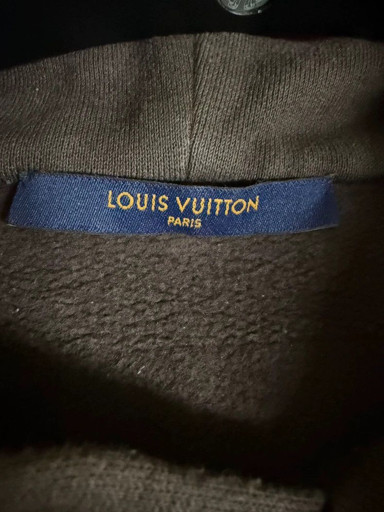 Louis Vuitton Louis Vuitton Bee Logo Long Sleeve Hoodie Size US XL / EU 56 / 4 - 3 Thumbnail