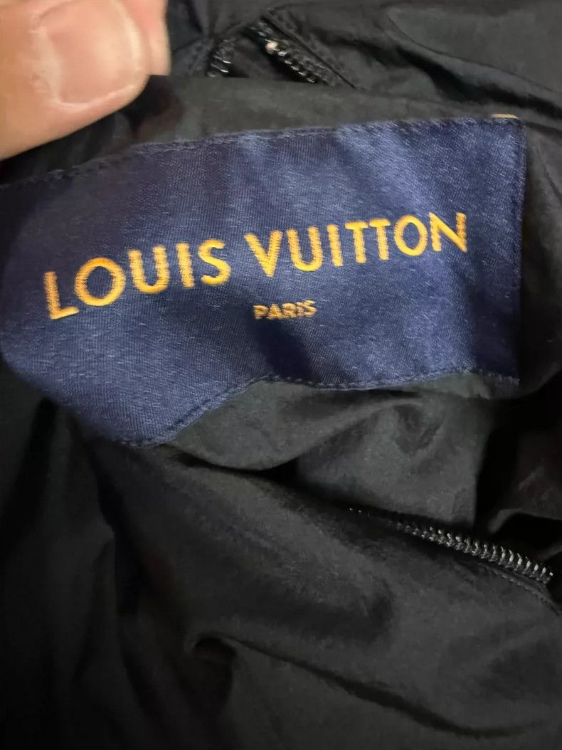 Louis Vuitton Louis Vuitton Double-Sided Down Jacket Size US L / EU 52-54 / 3 - 6 Thumbnail
