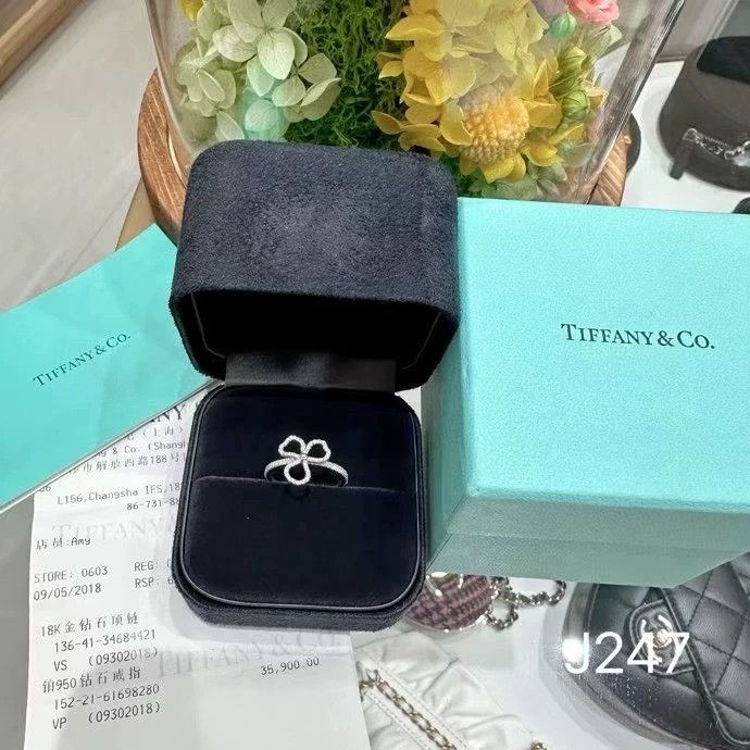 Tiffany & Co. Tiffany Paper Flowers Platinum Ring Size 51 Size ONE SIZE - 2 Thumbnail