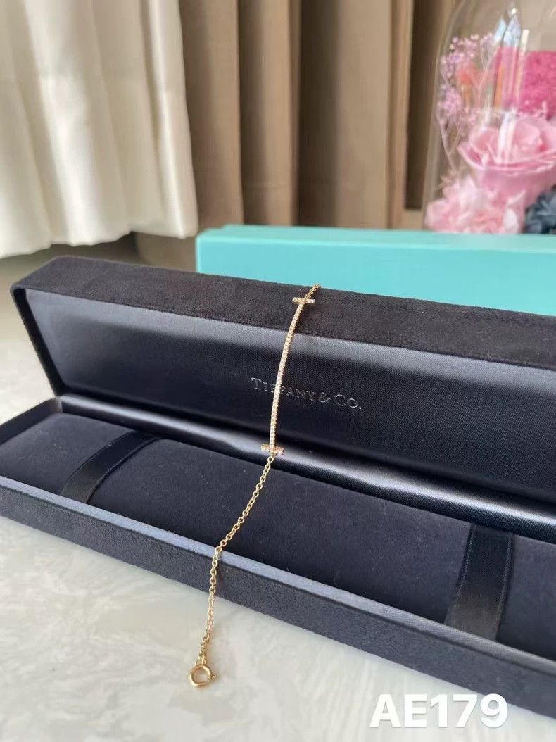 Tiffany & Co. Tiffany & Co. Rose Gold Smile Bracelet Size ONE SIZE - 3 Thumbnail