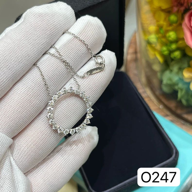 Tiffany & Co. Tiffany Hollow Circle Diamond Necklace Size ONE SIZE - 7 Thumbnail