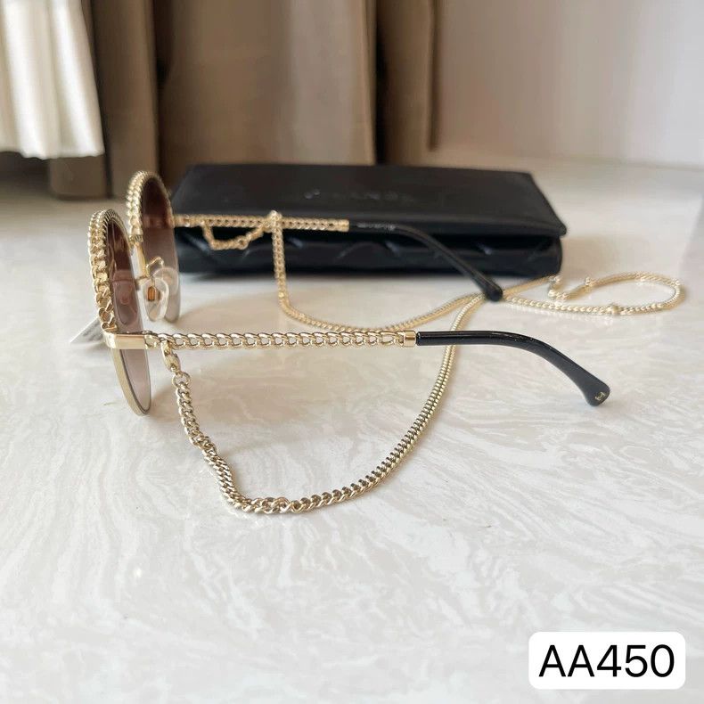 Chanel Chanel Chain Sunglasses with Box Size ONE SIZE - 4 Thumbnail