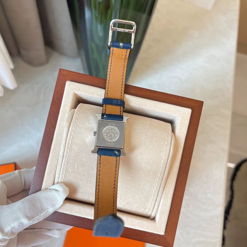 Hermes Hermes Watch with Blue Leather Strap Size ONE SIZE - 4 Thumbnail