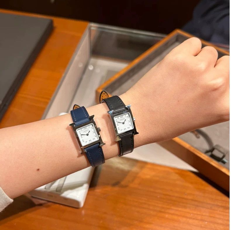 Hermes Hermes Watch with Blue Leather Strap Size ONE SIZE - 8 Thumbnail