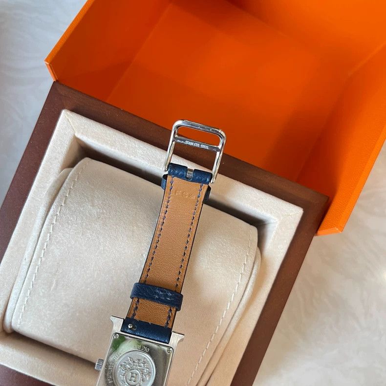 Hermes Hermes Watch with Blue Leather Strap Size ONE SIZE - 6 Thumbnail