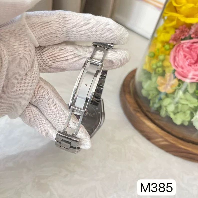 Chanel CHANEL J12 Titanium Diamond Quartz Watch Size ONE SIZE - 7 Thumbnail