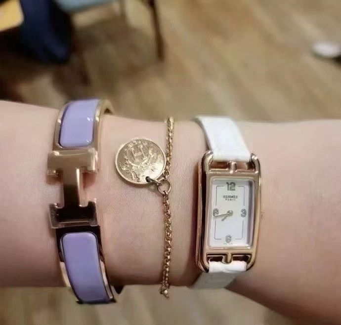Hermes Hermes Nantucket Watch with Mother of Pearl Dial Size ONE SIZE - 8 Thumbnail