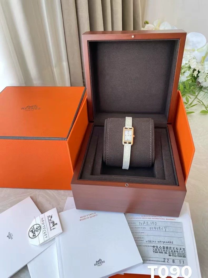 Hermes Hermes Nantucket Watch with Mother of Pearl Dial Size ONE SIZE - 2 Thumbnail