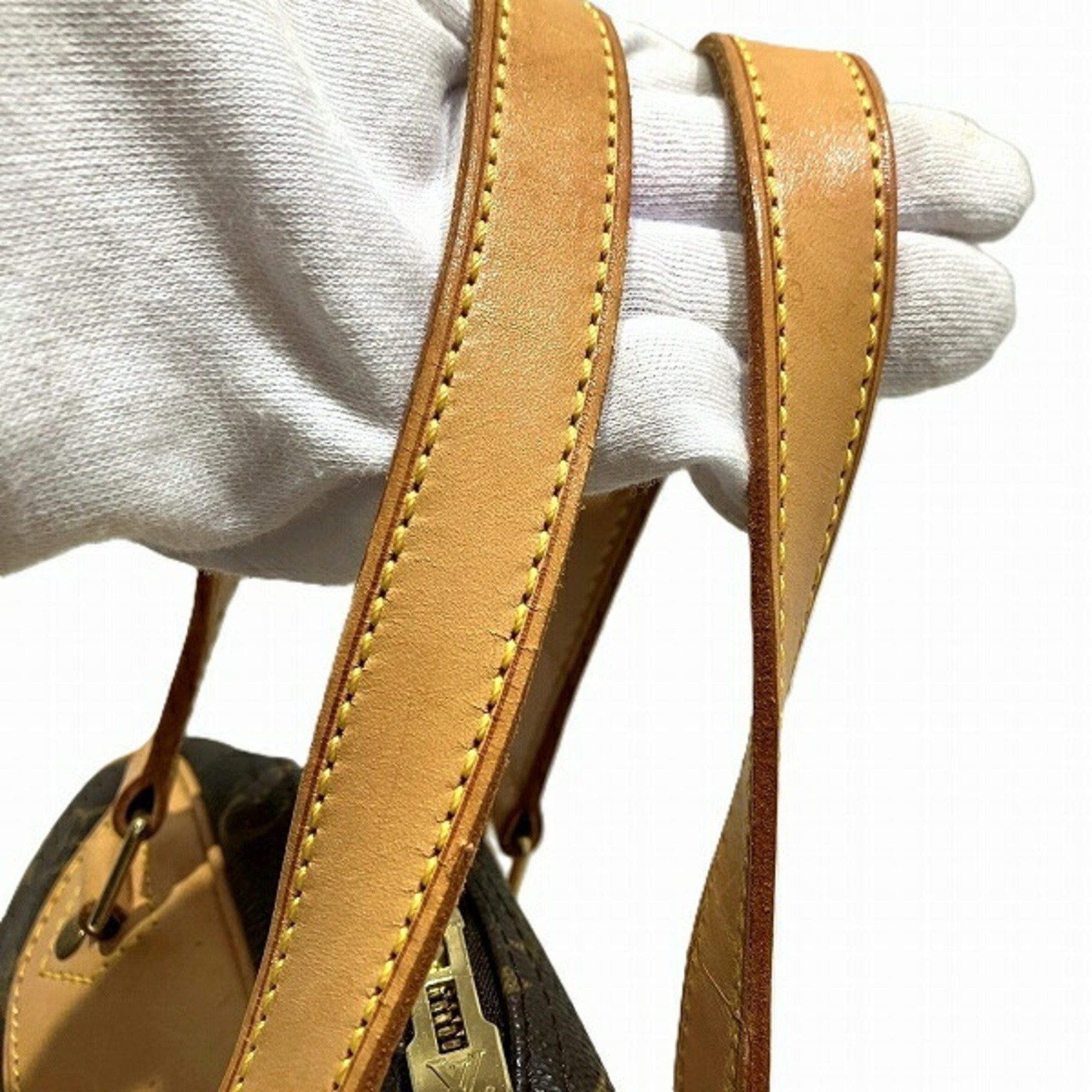 Louis Vuitton Louis Vuitton Excursion handbag Size ONE SIZE - 3 Thumbnail