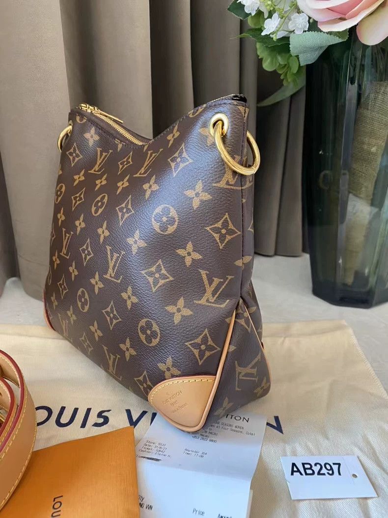 Louis Vuitton Louis Vuitton Small Shoulder Bag with Dust Bag Size ONE SIZE - 3 Thumbnail