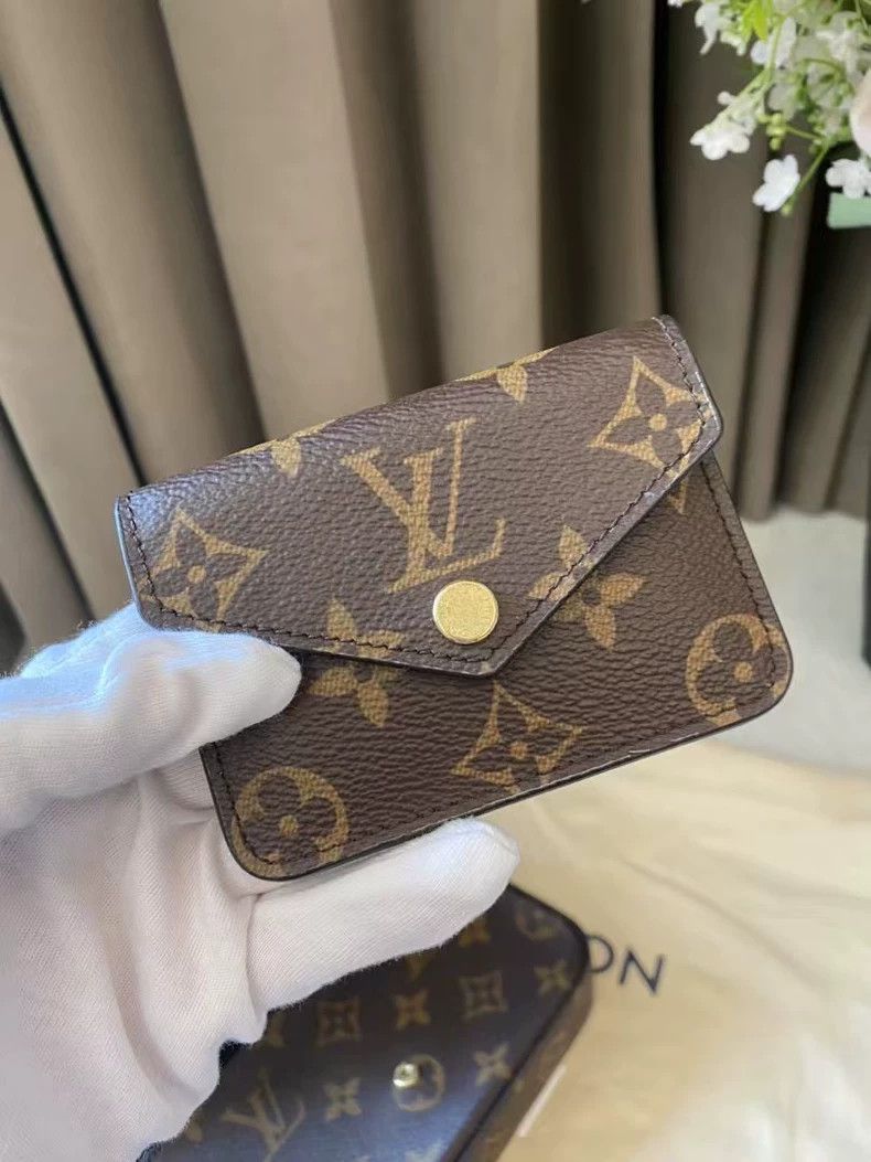 Louis Vuitton Louis Vuitton Three-in-One Bag Set Size ONE SIZE - 6 Thumbnail