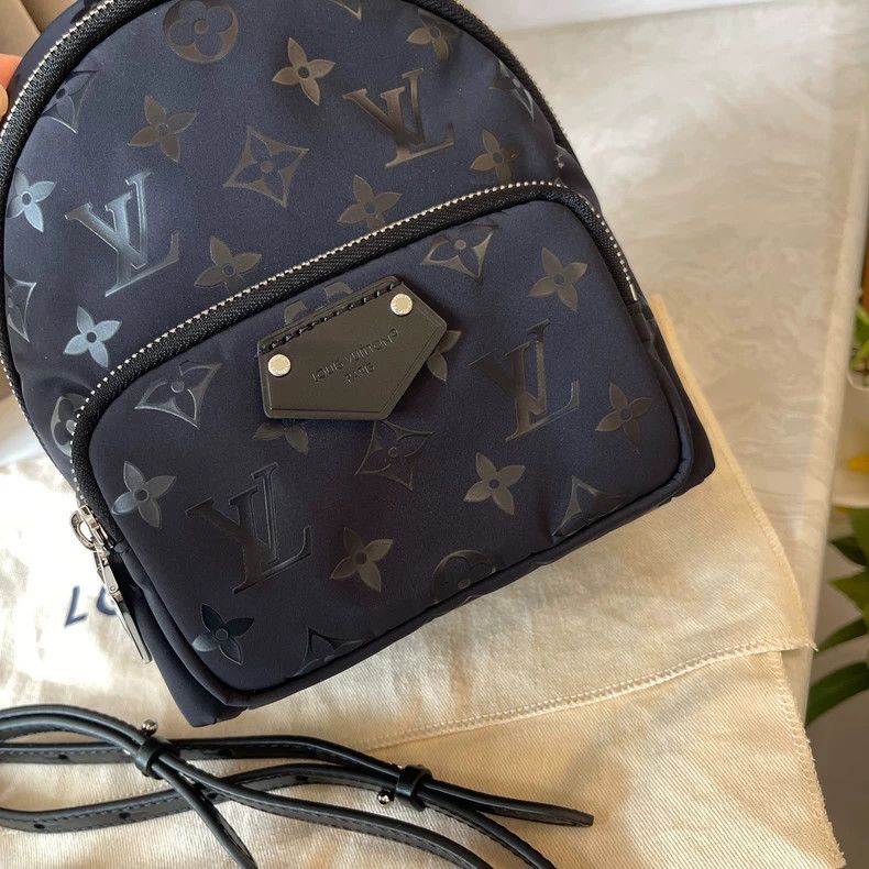 Louis Vuitton Louis Vuitton Palm Springs Mini Backpack Black Size ONE SIZE - 8 Thumbnail