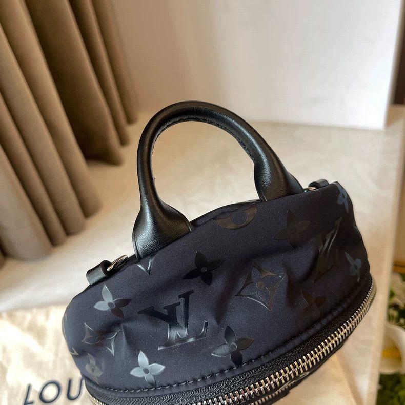 Louis Vuitton Louis Vuitton Palm Springs Mini Backpack Black Size ONE SIZE - 9 Thumbnail