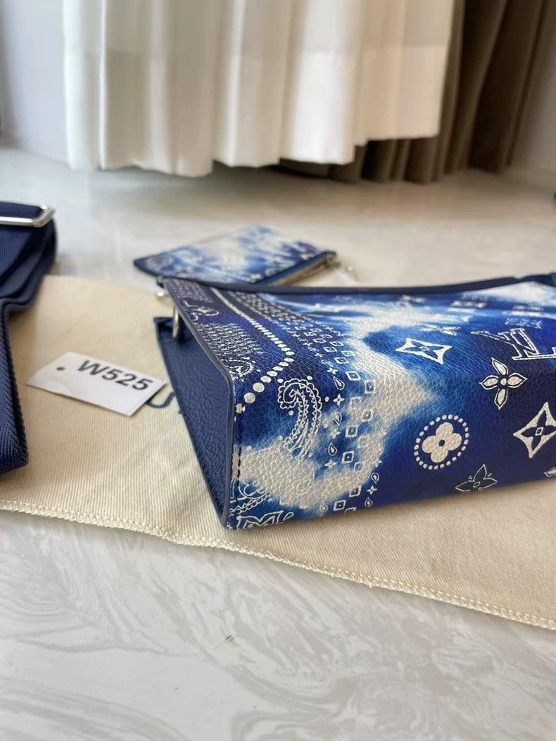 Louis Vuitton Louis Vuitton Bandana Two-in-One Item Size ONE SIZE - 6 Thumbnail