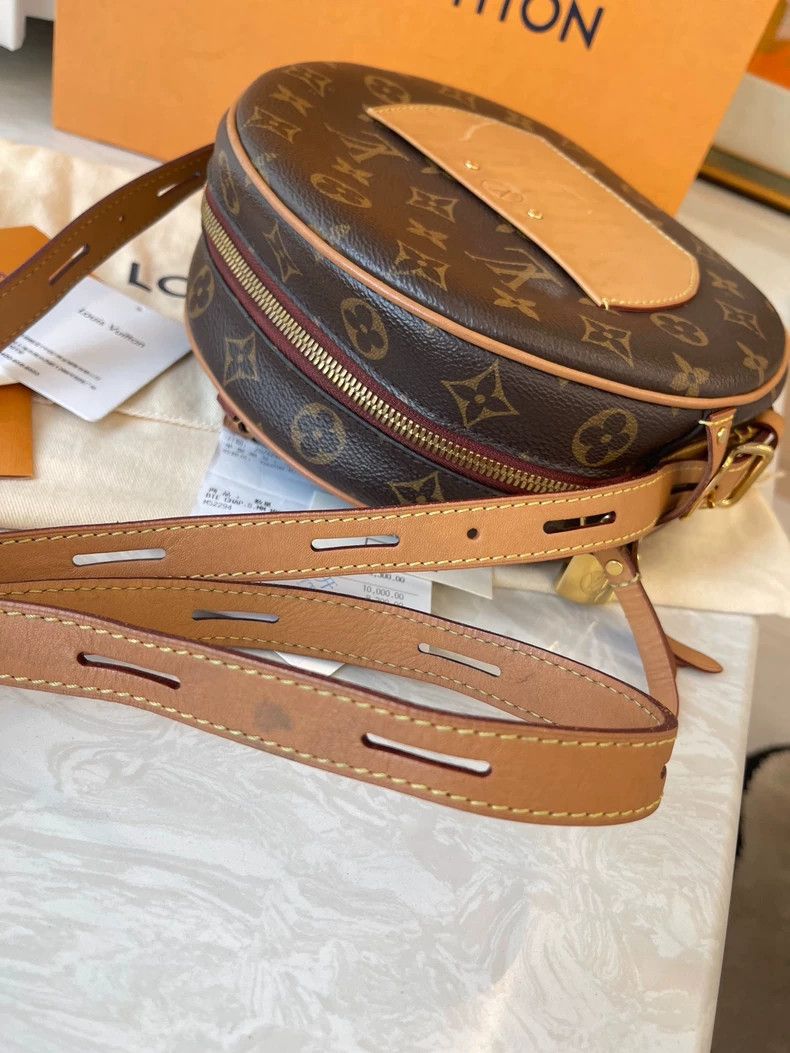 Louis Vuitton Louis Vuitton Round Bag with Full Packaging Size ONE SIZE - 7 Thumbnail