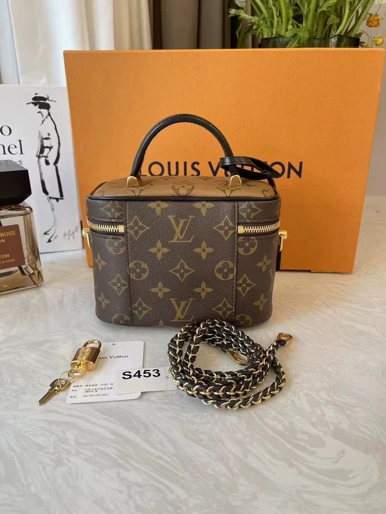 Louis Vuitton Louis Vuitton Vanity Makeup Bag with Accessories Size ONE SIZE - 3 Thumbnail
