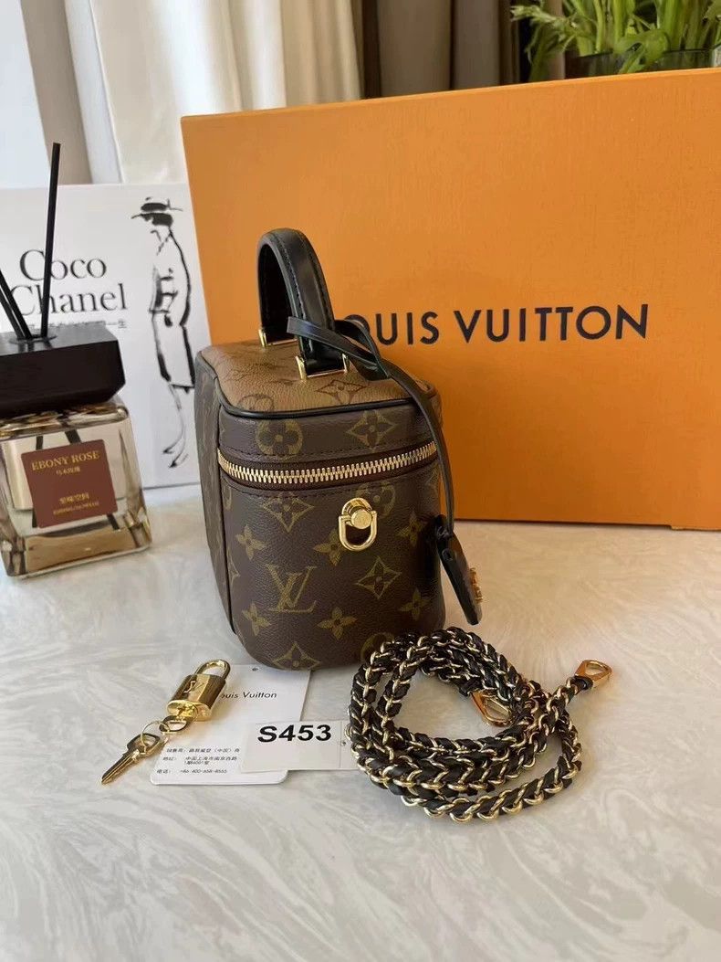 Louis Vuitton Louis Vuitton Vanity Makeup Bag with Accessories Size ONE SIZE - 4 Thumbnail