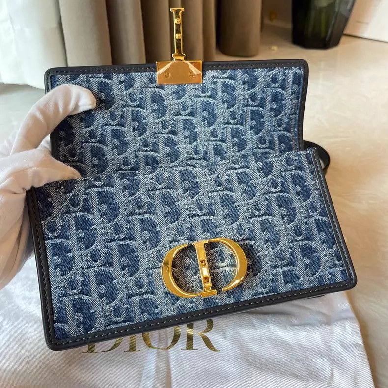 Dior Dior Montaigne 30 Adjustable Shoulder Bag Size ONE SIZE - 8 Thumbnail