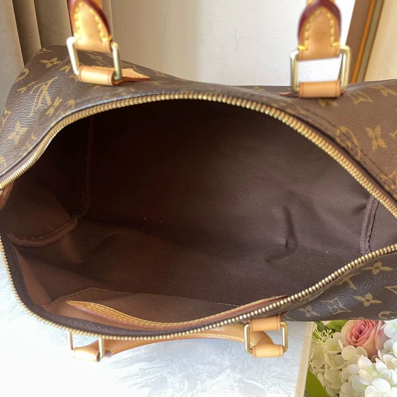 Louis Vuitton LV Speedy 35 Bag in Good Condition Size ONE SIZE - 9 Thumbnail