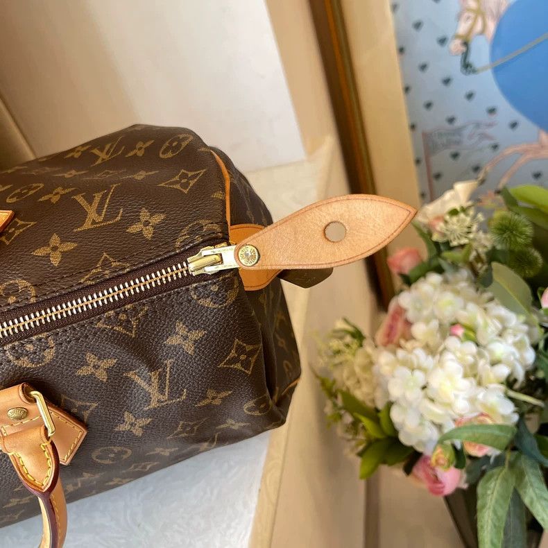 Louis Vuitton LV Speedy 35 Bag in Good Condition Size ONE SIZE - 6 Thumbnail