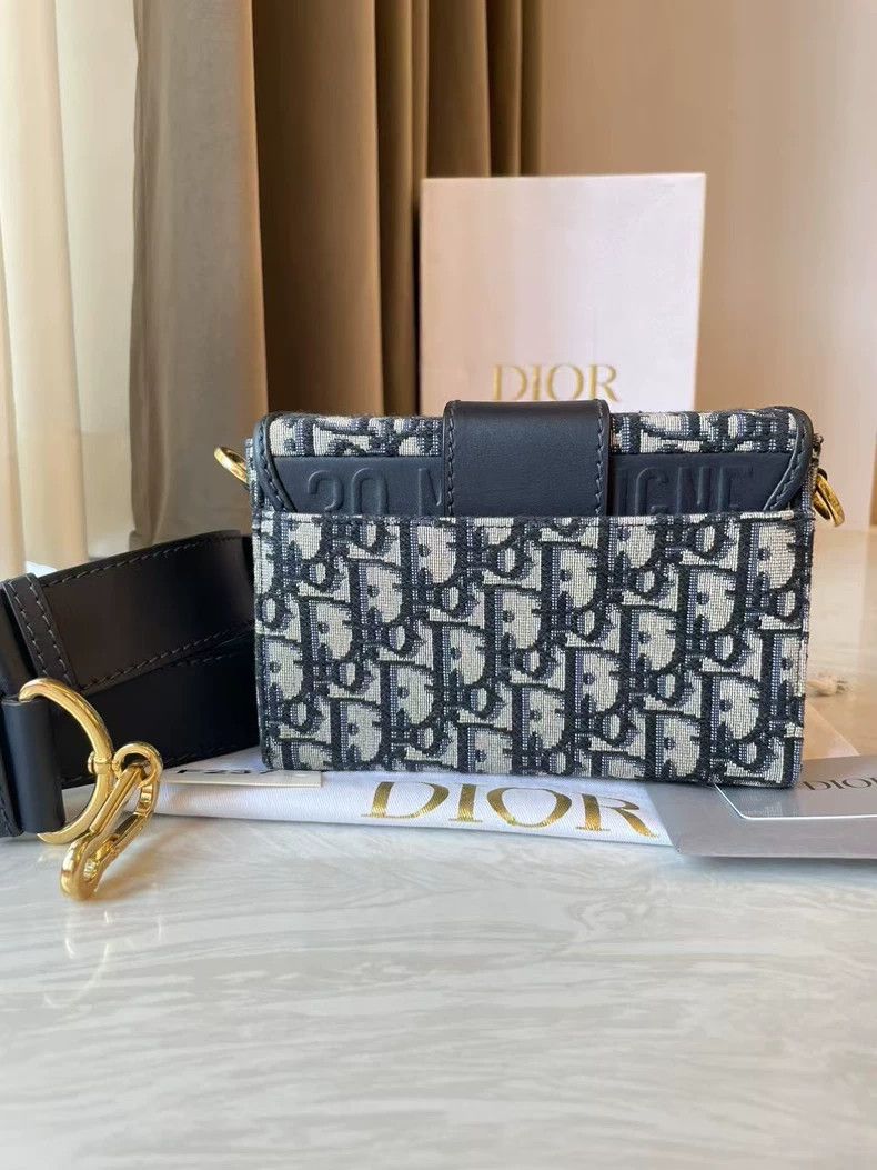 Dior Dior Montaigne Box Bag with Dust Bag Size ONE SIZE - 3 Thumbnail