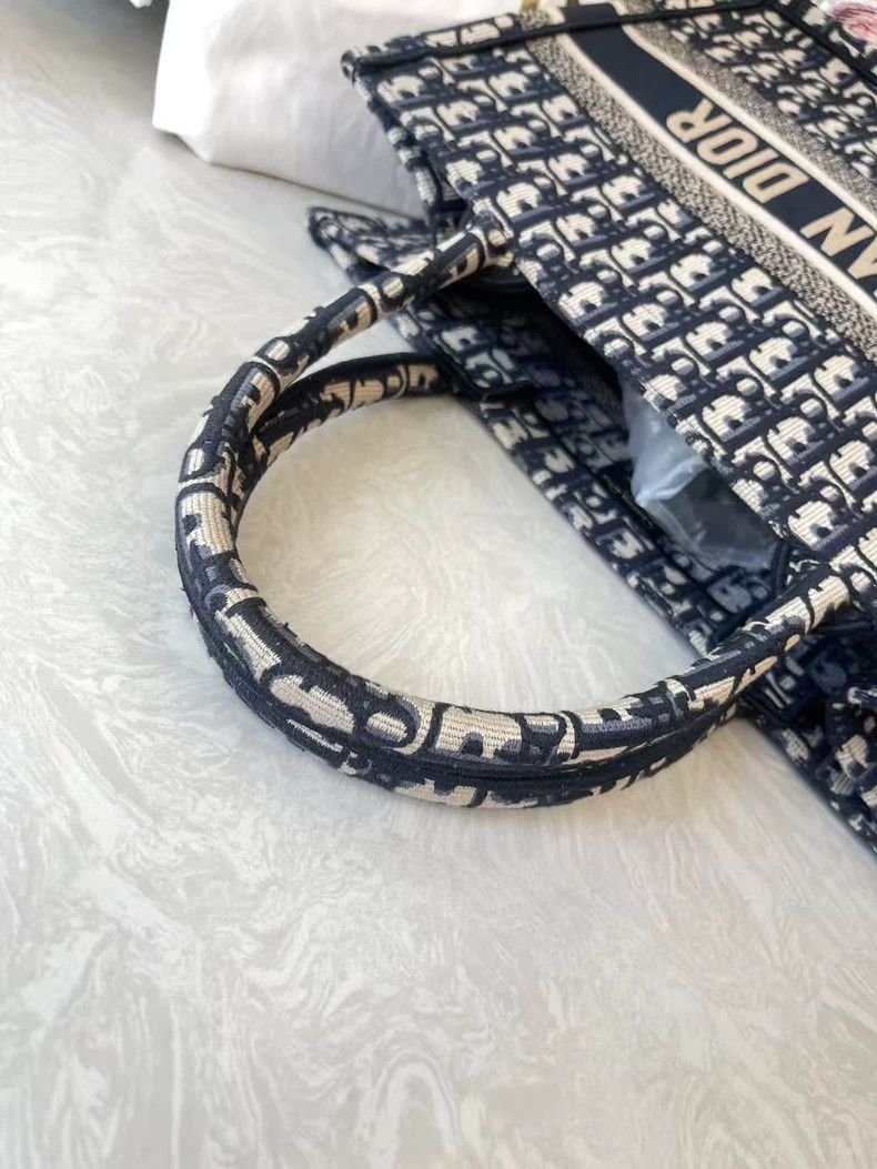 Dior Christian Dior Tote Bag Medium Size Size ONE SIZE - 5 Thumbnail