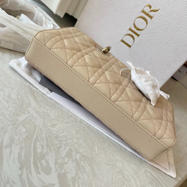 Dior Dior D-joy Handbag with Shoulder Straps Size ONE SIZE - 8 Thumbnail