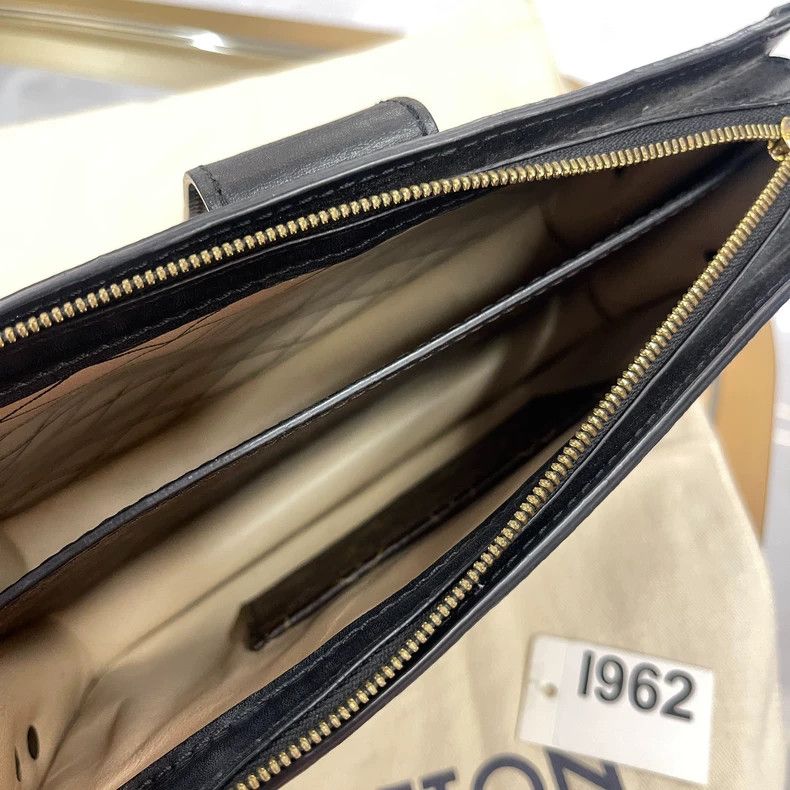 Louis Vuitton Louis Vuitton Color Block Soft Box Bag Size ONE SIZE - 8 Thumbnail
