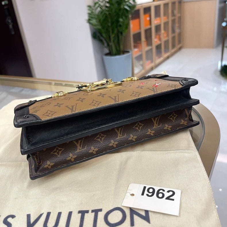 Louis Vuitton Louis Vuitton Color Block Soft Box Bag Size ONE SIZE - 6 Thumbnail