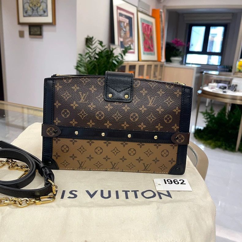 Louis Vuitton Louis Vuitton Color Block Soft Box Bag Size ONE SIZE - 4 Thumbnail