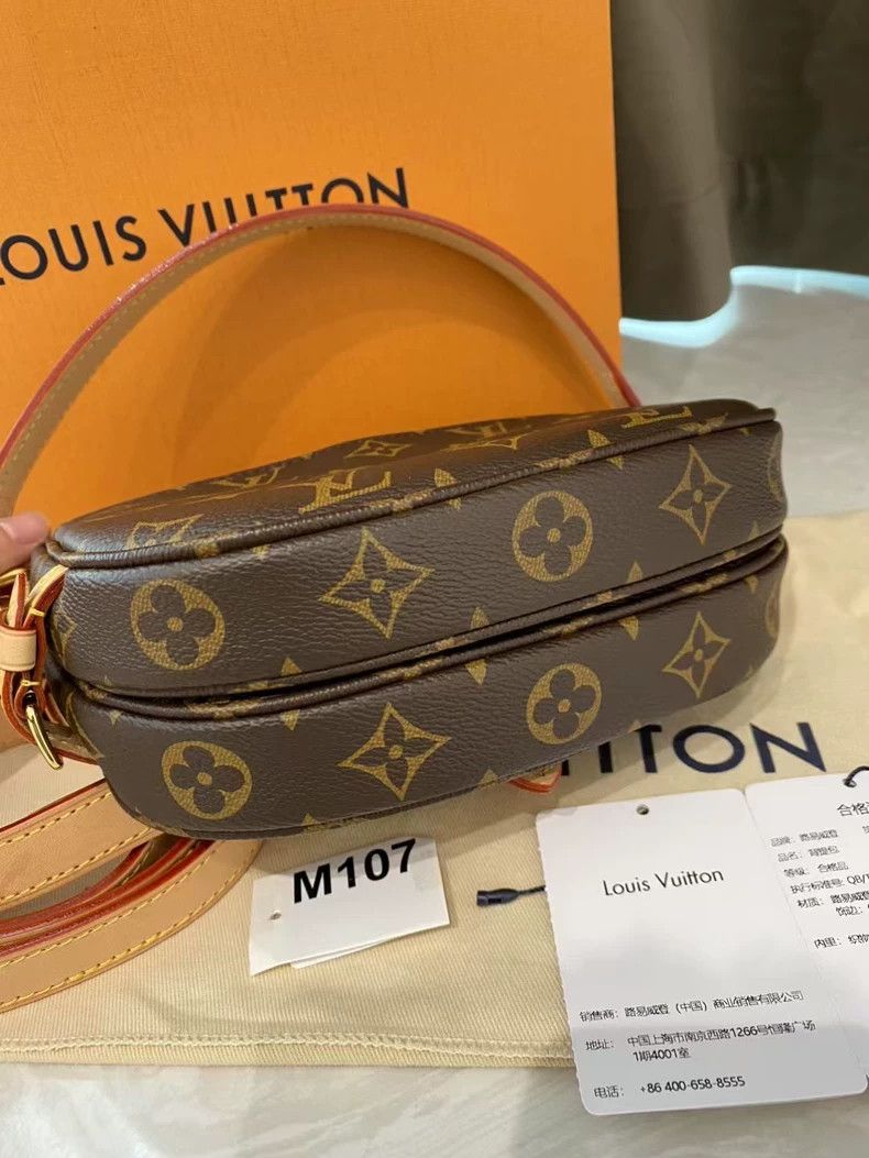 Louis Vuitton LV Saumur BB Handbag with Shoulder Straps Size ONE SIZE - 4 Thumbnail