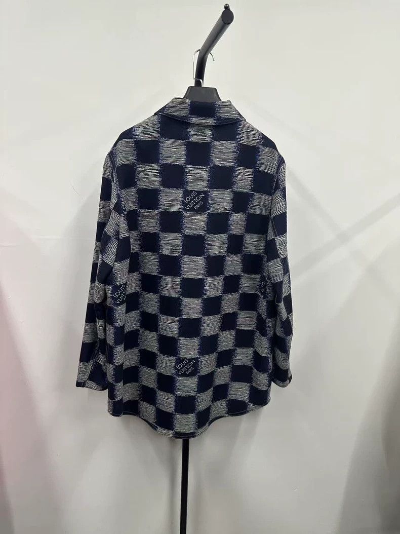 Louis Vuitton LOUIS VUITTON Long Sleeve Casual Jacket Size US L / EU 52-54 / 3 - 2 Thumbnail