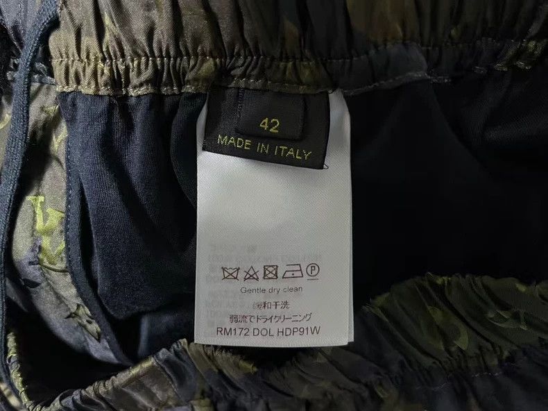 Louis Vuitton Louis Vuitton x Supreme Camouflage Pants Size US 42 / EU 58 - 3 Thumbnail