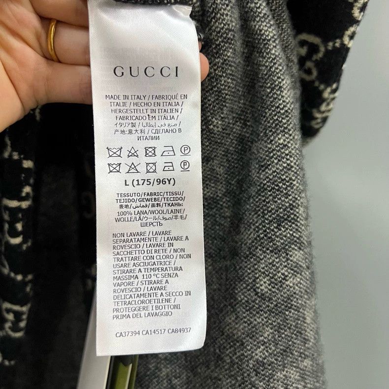 Gucci GUCCI GG Patterned Cape Cloak Size L Size US L / EU 52-54 / 3 - 4 Thumbnail