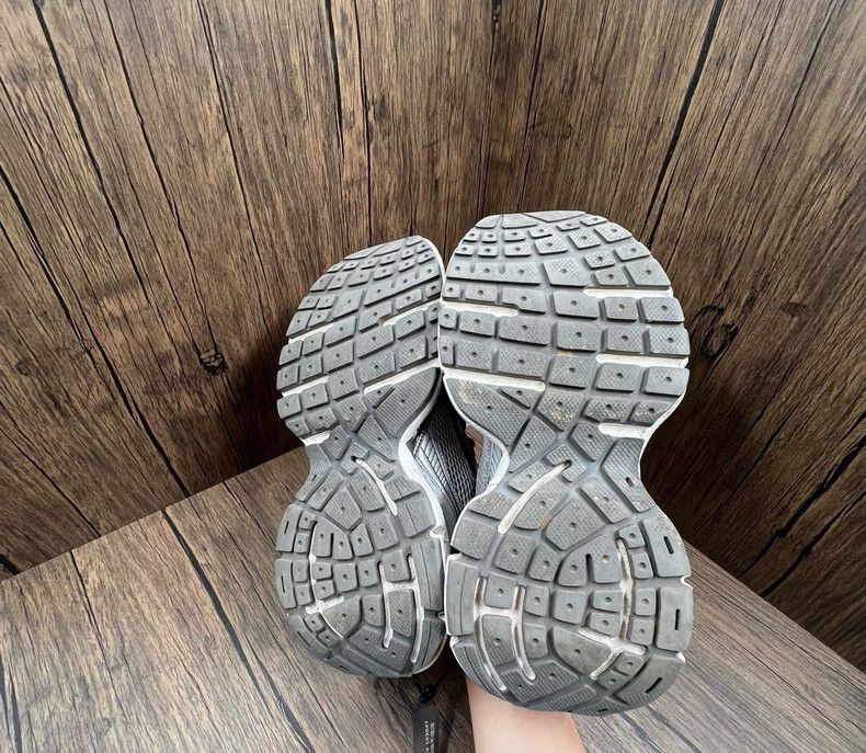 Balenciaga Balenciga Gray Dad Sneakers Size 39 Size US 7.5 / EU 40-41 - 4 Thumbnail