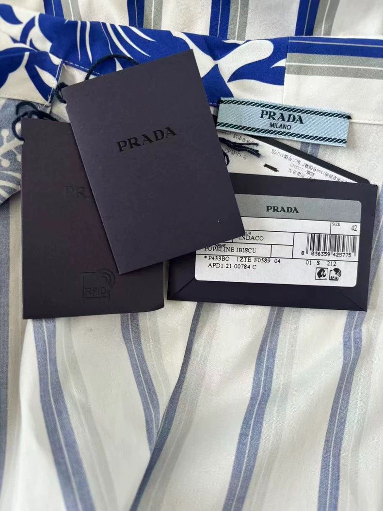 Prada Prada Vacation Shirt with Cuban Collar Size US L / EU 52-54 / 3 - 3 Thumbnail