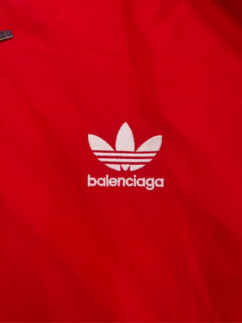 Balenciaga Balenciaga x adidas Red Zip Stripe Jacket Size US M / EU 48-50 / 2 - 4 Thumbnail