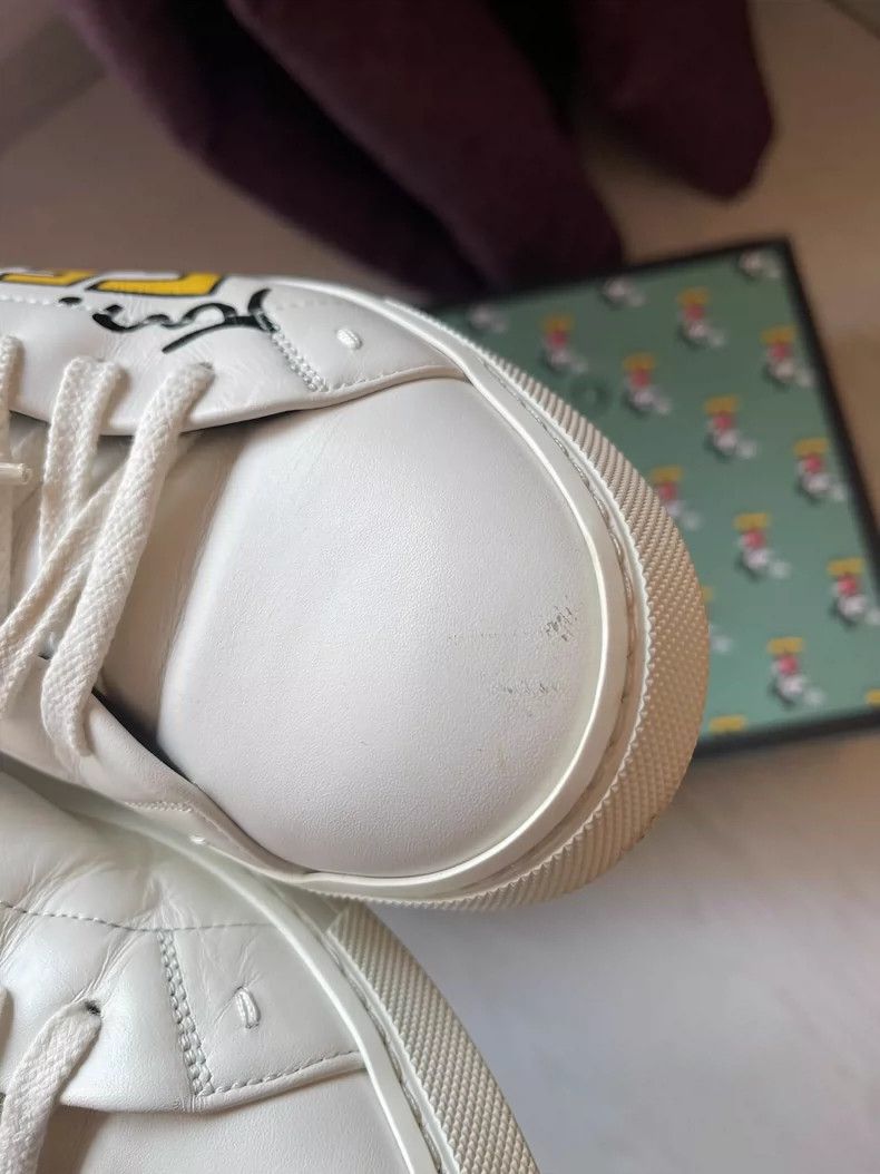 Fendi Fendi White Sneakers with Graffiti Design Size US 5 / EU 37 - 7 Thumbnail