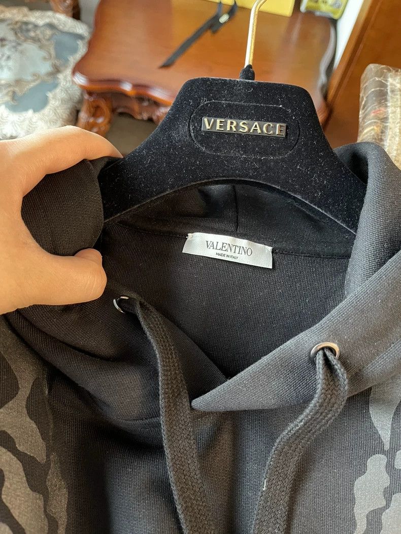 Valentino Valentino Tiger Limited Edition Hooded Sweatshirt Size US S / EU 44-46 / 1 - 4 Thumbnail